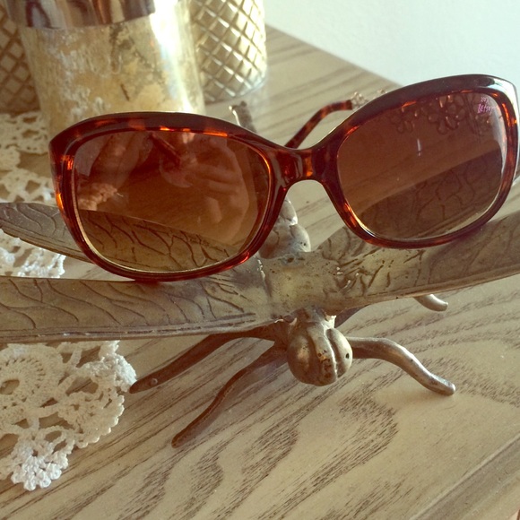Betsey Johnson sunglasses .