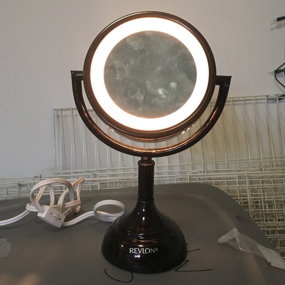 Revlon double sized makeup mirror