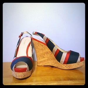 Size 11 nine West wedges