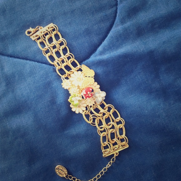 Juicy ladybug bracelet