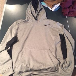 Nike Thermal Fit