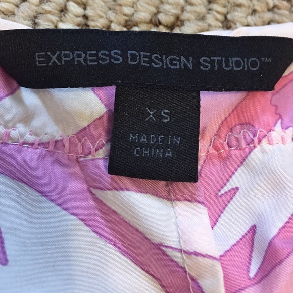Express Design Studio Silk Top- Size XS - Picture 3 of 5