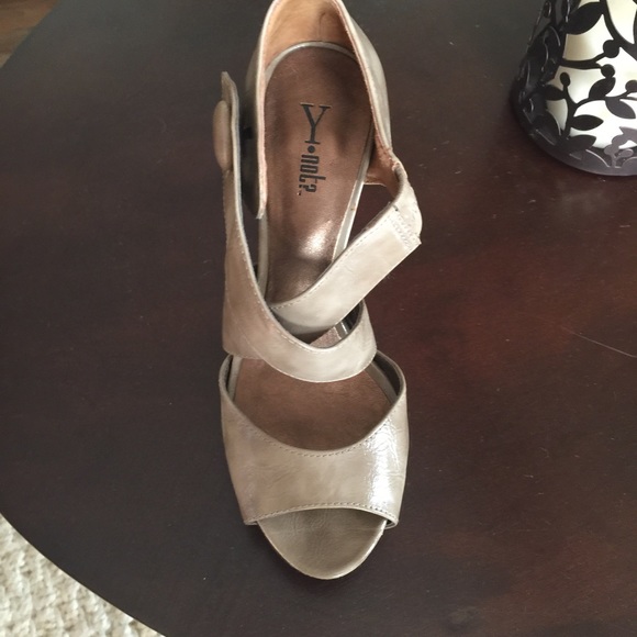 Super cute never worn