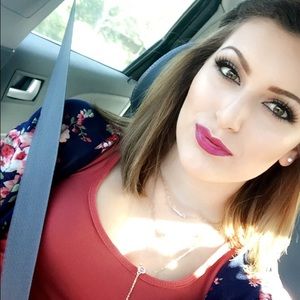 Meet your Posher, Kylee