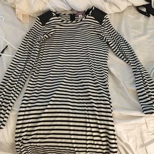 Black and white stripe Tshirt dress