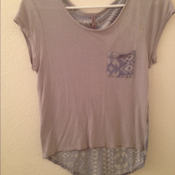 Grey tribal print blouse (M)