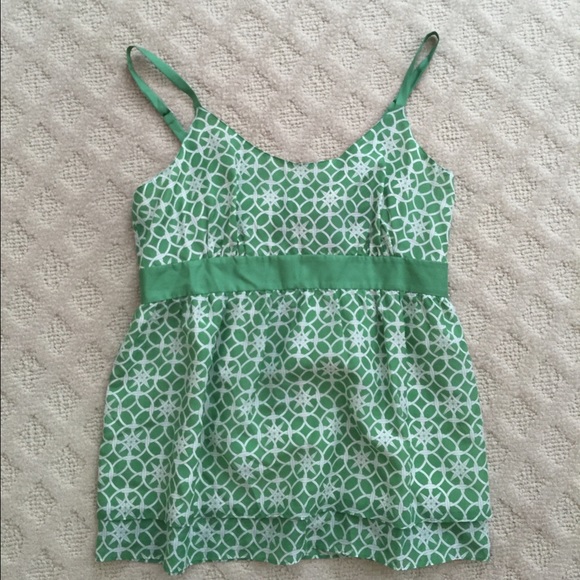 Vineyard Vines baby-doll top