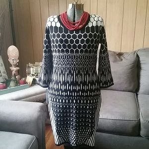 Great Black and White Statement Dress - size M