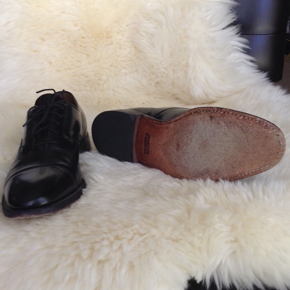 Johnston & Murphy Cap Toe Leather Oxford