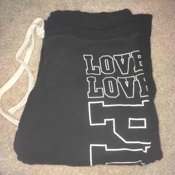 VS sweatpants