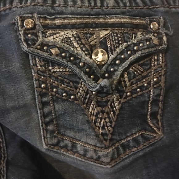 ****sold****Vigoss Capri Jeans