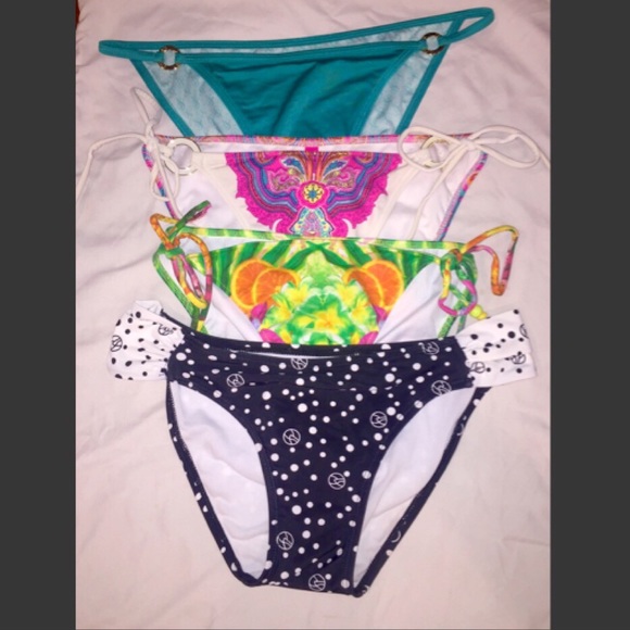 Victoria Secret Swimsuit Bottoms size Medium