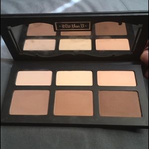 Kat Von d shade and light contour