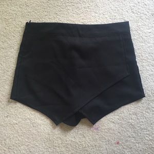 Envelope Skort