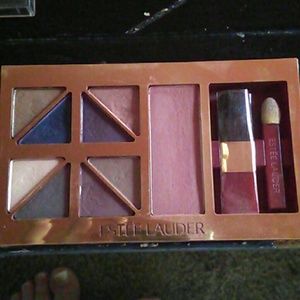 Vintage estee lauder palette