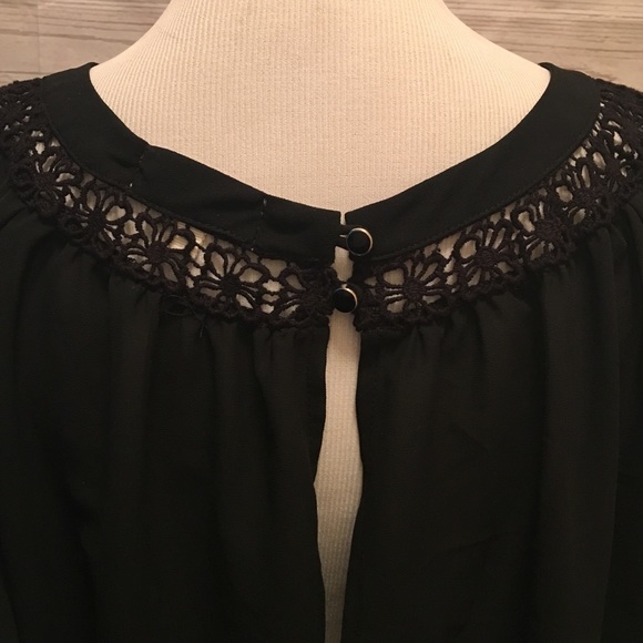 Monteau Size M (los Angeles) black bohemic top - Picture 4 of 4