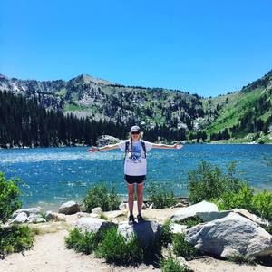 Meet your Posher, Dori