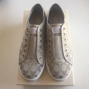 ⬇️LAST PRICE⬇️Coach Print Shoes