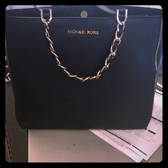 Great condition black and gold Michael kors bag