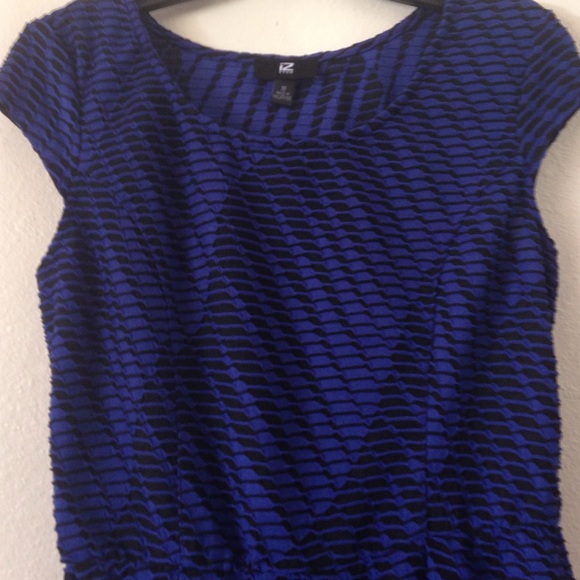 Black and blue patterned dress