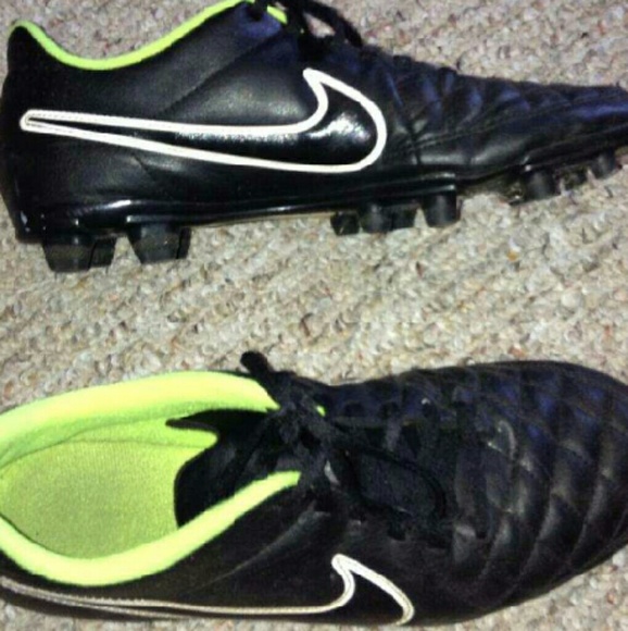 Girls Nike cleats