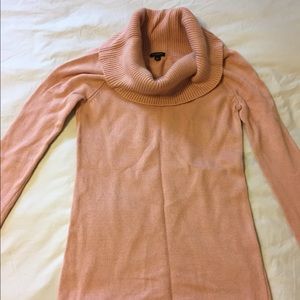 Ann Taylor rose-colored fitted turtleneck sweater