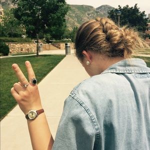 Meet your Posher, Whitney