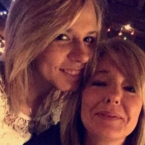 Meet your Posher, Candace