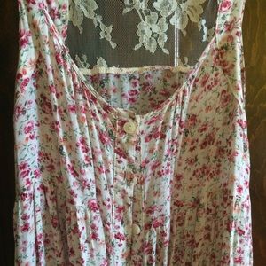 Floral tank top with lace back
