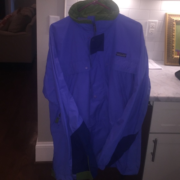 Patagonia Rain Pullover