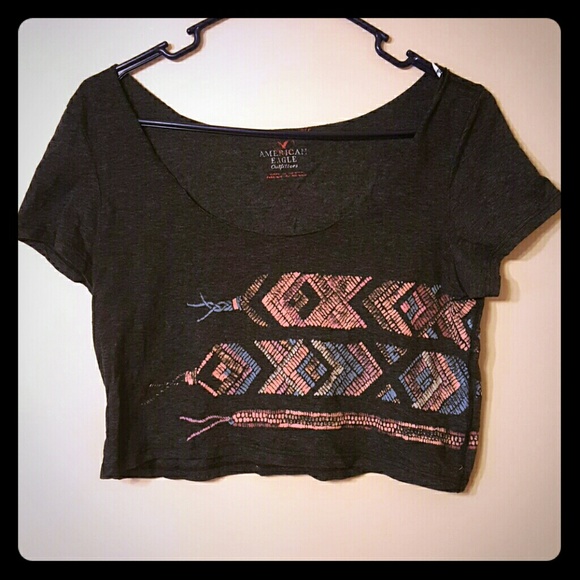 American Eagle crop top