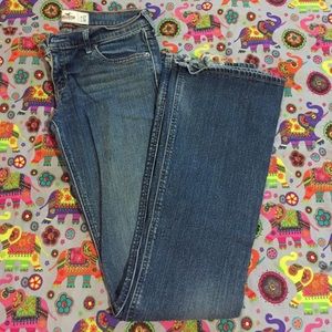 Hollister 5L jeans!