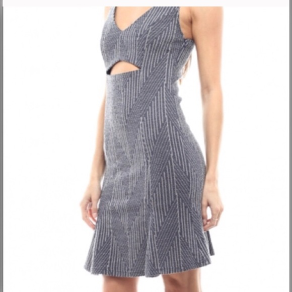 Weekend sale - Picture 3 of 4