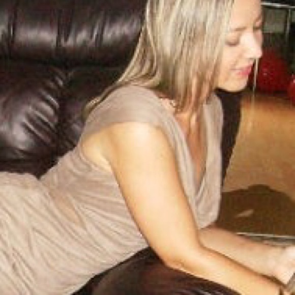 Meet your Posher, Raima - Picture 2 of 4