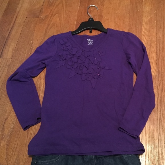 Place shirt