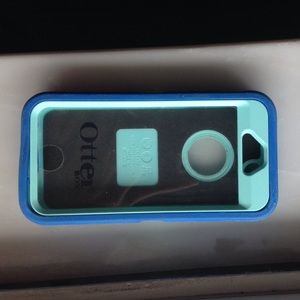 Otter box iPhone 5