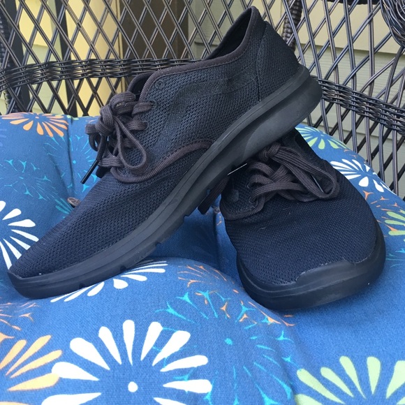 Vans ultracush lit sneakers!