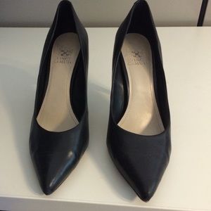 Black Vince camuto pumps