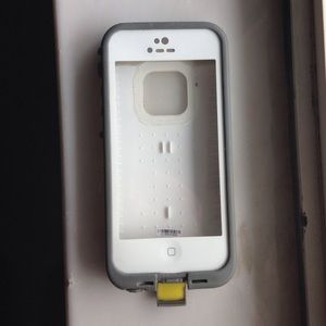 Lifeproof iPhone 5