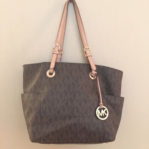 Michael Kors Signature Tote