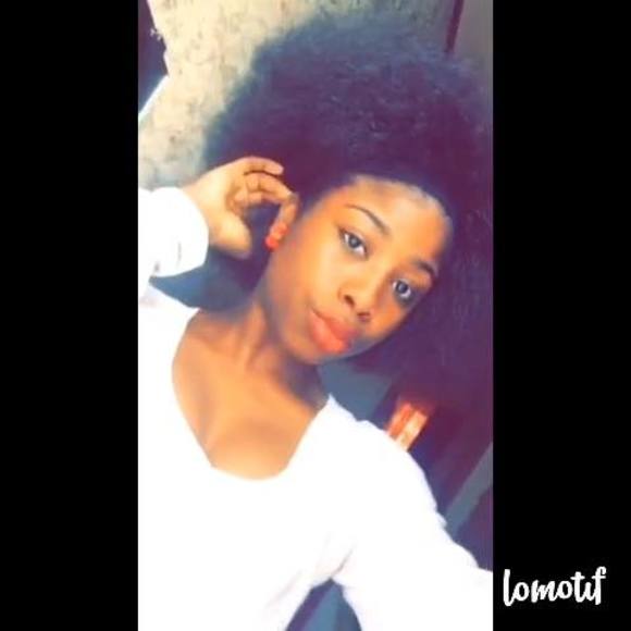 Meet your Posher, Tay - Picture 1 of 1