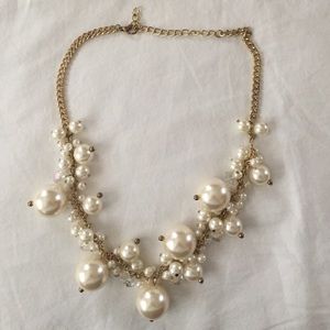 Pearl statement necklace!!