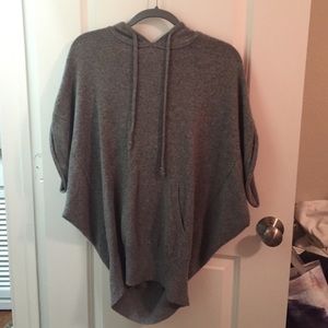 Cashmere grey sweater