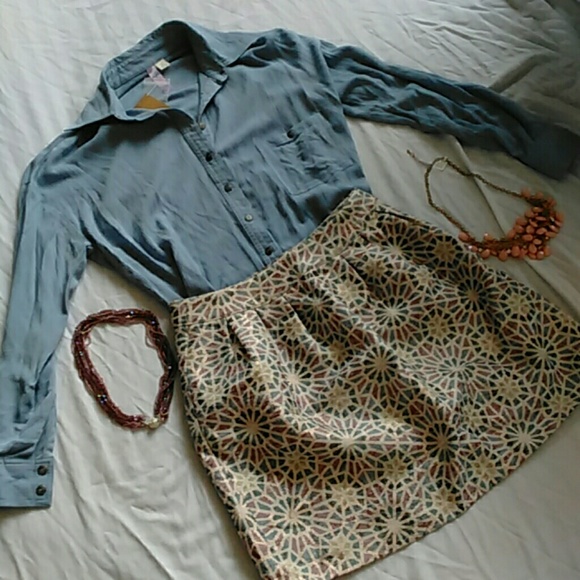 Francesca's Shirt Size Small NEW WITH TAGS - Picture 4 of 4