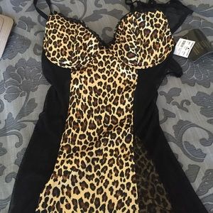 Nice and sexy Fredrick of Hollywood night gown