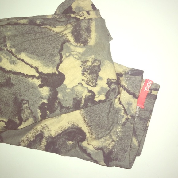 Patterned BDG legging