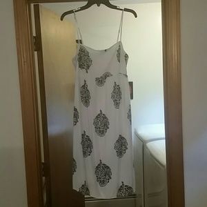 Old Navy Maternity Dress