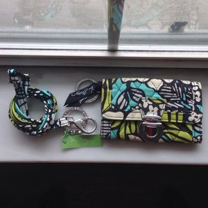 Vera Bradley lanyard and swipe ID wallet