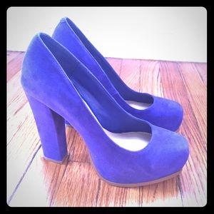 Steve Madden Sarrina Pump in Royal Blue