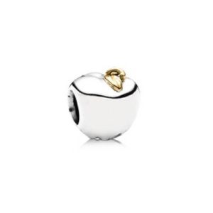 Pandora Apple of my Eye charm